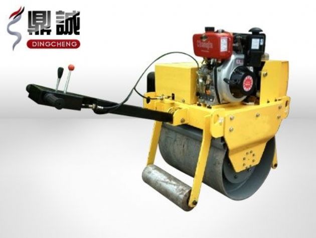 點(diǎn)擊查看詳細(xì)信息<br>標(biāo)題：重型手扶式單鋼輪壓路機(jī) 閱讀次數(shù)：12878