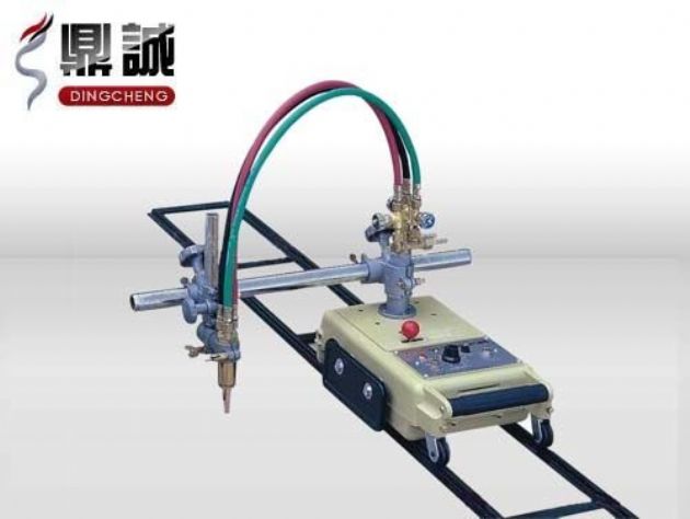 點(diǎn)擊查看詳細(xì)信息<br>標(biāo)題：半自動(dòng)火焰切割機(jī) 閱讀次數(shù)：4389