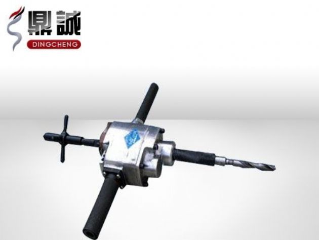 點(diǎn)擊查看詳細(xì)信息<br>標(biāo)題：ZK19型軌道鉆 閱讀次數(shù)：3636