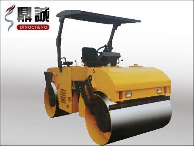 點(diǎn)擊查看詳細(xì)信息<br>標(biāo)題：6噸雙鋼輪振動(dòng)壓路機(jī) 閱讀次數(shù)：12734